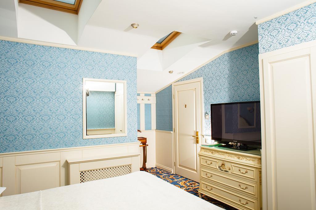 Ministerium Hotel Odessa Esterno foto